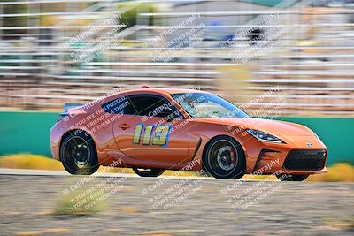 media/Oct-18-2025-Extreme Speed (Sat) [[d6d7e1fef1]]/Red-Green/